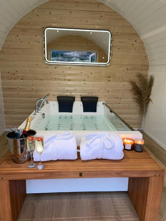 Apex Studio Pod & Jacuzzi Bath Fort William Extérieur photo